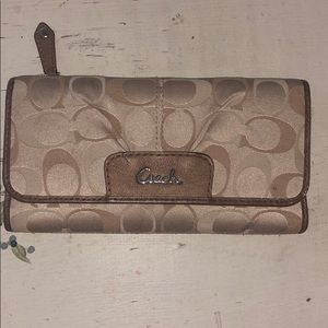 BARELY USED COACH WALLET